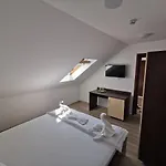 Pensiunea Miruna Valentin Guest house